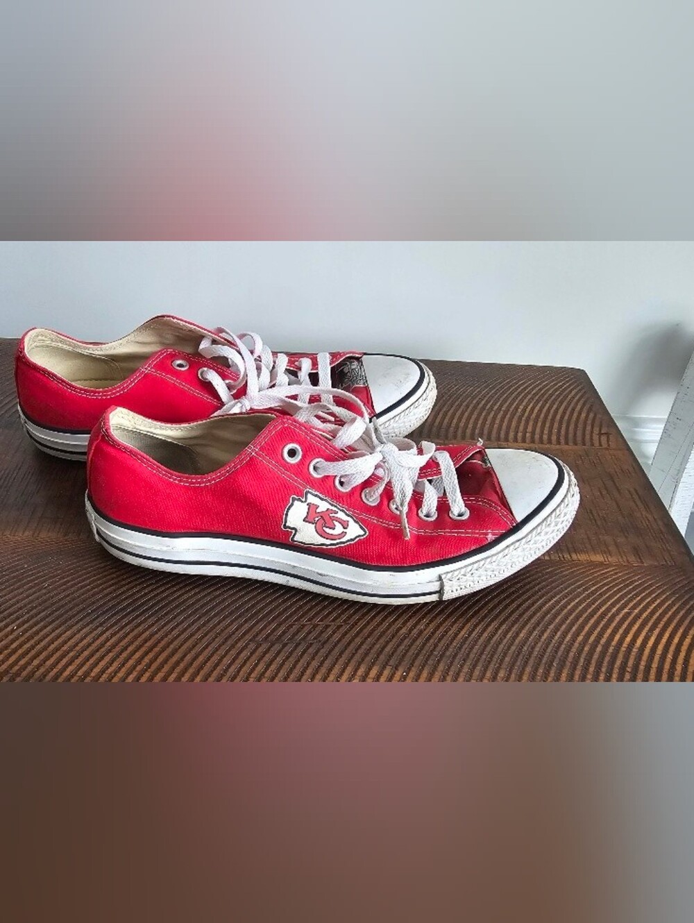 Converse Chuck Taylor All Star Low-Top Kansas City KC Chiefs ~Size 10 Men's